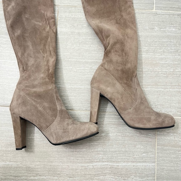 Stuart Weitzman Highland Boots in Light Gray/Taupe 6 - Picture 2 of 10